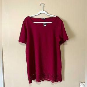 Boohoo Plus Deep Berry Short Sleeve Tunic with Laser Cut Hem